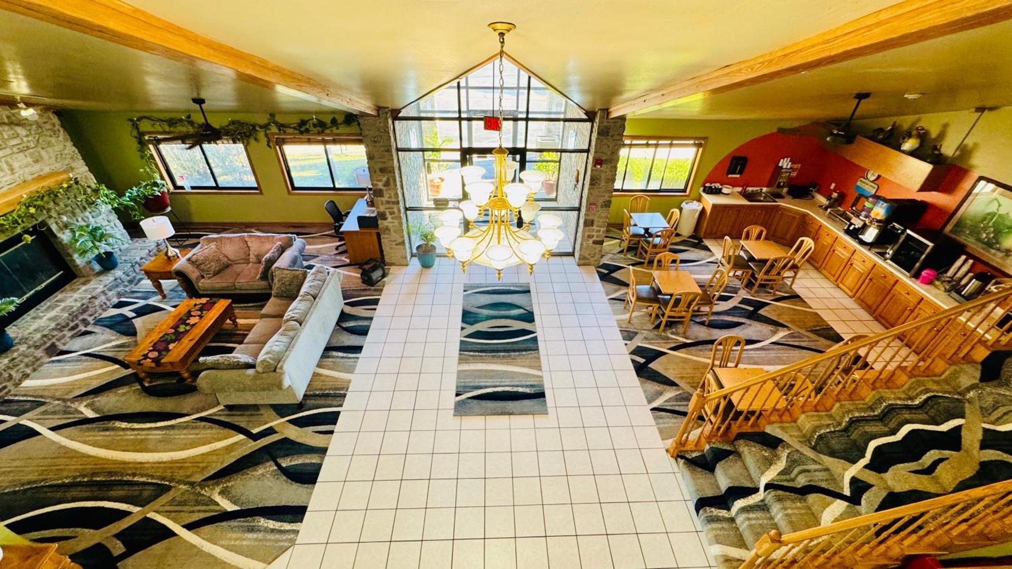 Regency Inn And Suites Stilwell Экстерьер фото